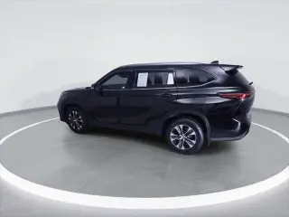 Toyota Highlander 2020 AWD XLE SUV de 4 puertas