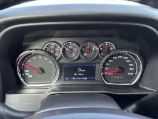 Chevrolet Silverado 1500 2021 4x4 LT Trail Boss 4p. Cabina Doble Est. 6,6 pies CB