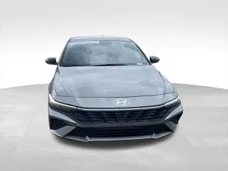 Hyundai ELANTRA 2025 SEL Sport 4p Sedan