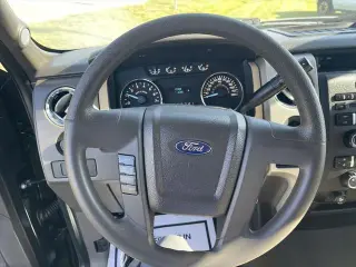 Ford F-150 2012 4x2 XLT 2p. Cab estándar Styleside 8 pies LB