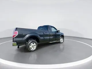 Ford F-150 2012 4x2 XLT 2p. Cab estándar Styleside 8 pies LB