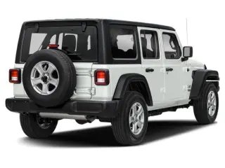 Jeep Wrangler Unlimited 2018 4x4 Sport 4p SUV (lanzamiento de mitad de año)