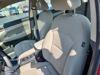 Hyundai ELANTRA 2020 Edición de Valor 4p Sedan