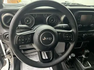 Jeep Wrangler Unlimited 2020 4x4 Sport 4p SUV