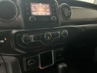Jeep Wrangler Unlimited 2020 4x4 Sport 4p SUV