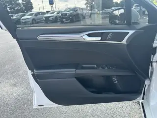 Ford Fusion Hybrid 2020 SE 4p Sedan