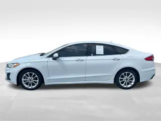 Ford Fusion Hybrid 2020 SE 4p Sedan