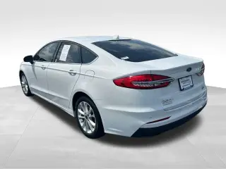 Ford Fusion Hybrid 2020 SE 4p Sedan