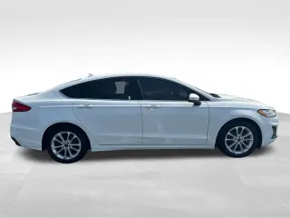 Ford Fusion Hybrid 2020 SE 4p Sedan