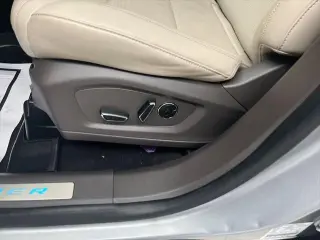 Ford Explorer 2020 AWD Platinum 4p SUV