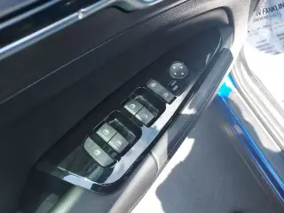 Kia Sportage 2023 AWD X-Pro 4p SUV