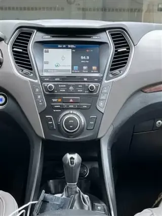 2017 Hyundai Santa Fe Limited