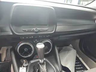 Chevrolet Camaro 2018 LT 2p Coupé con 1LT