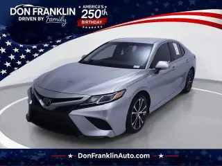 Toyota Camry 2018 SE 4 puertas Sedán