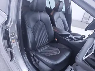 Toyota Camry 2018 SE 4 puertas Sedán