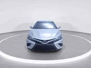 Toyota Camry 2018 SE 4 puertas Sedán