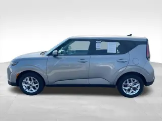 Kia Soul 2025 LX 4p Crossover