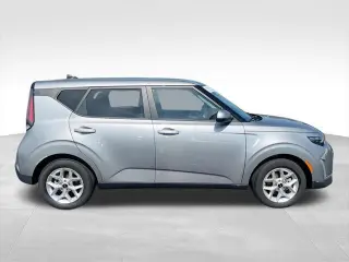 Kia Soul 2025 LX 4p Crossover