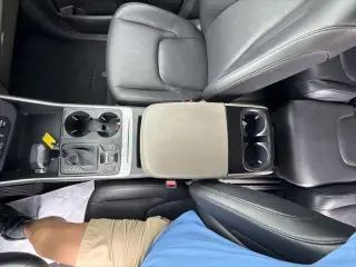 Kia Carnival 2025 LXS 4p Minivan