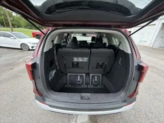 Kia Carnival 2025 LXS 4p Minivan
