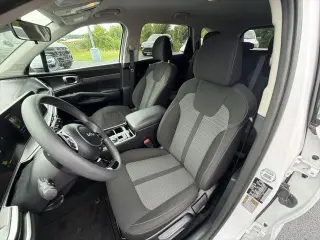 Kia Sorento 2024 LX 4p SUV