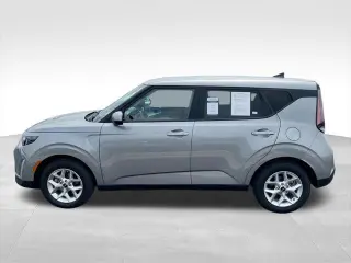 Kia Soul 2025 LX 4p Crossover