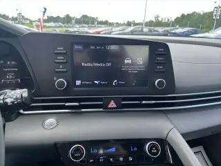 Hyundai ELANTRA Hybrid 2023 Azul 4p Sedán