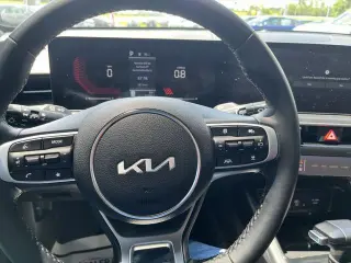 Kia K5 2025 GT-Line 4dr Sedan