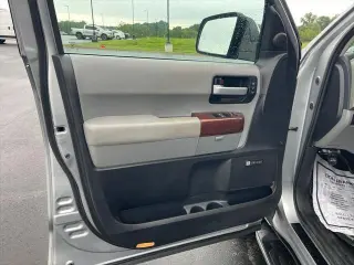 Toyota Sequoia 2016 4x4 Platinum 4p SUV FFV