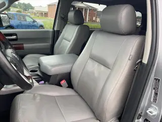 Toyota Sequoia 2016 4x4 Platinum 4p SUV FFV