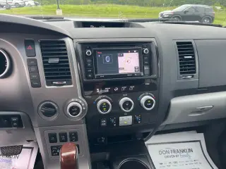Toyota Sequoia 2016 4x4 Platinum 4p SUV FFV