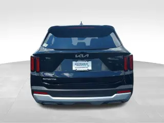 Kia Sorento 2026 LX 4p SUV