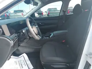 Hyundai TUCSON 2026 SE 4p SUV
