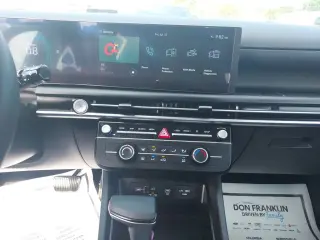 Hyundai TUCSON 2026 SE 4p SUV