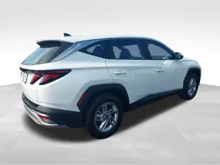 Hyundai TUCSON 2026 SE 4p SUV