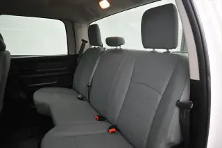 Ram 1500 Classic 2019 4x4 Tradesman 4p Camión Cabina Completa 5.5 pies ST Pickup