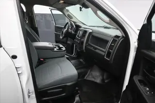 Ram 1500 Classic 2019 4x4 Tradesman 4p Camión Cabina Completa 5.5 pies ST Pickup