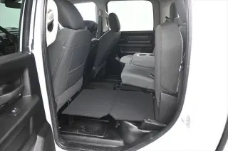 Ram 1500 Classic 2021 4x4 Tradesman 4p. Cabina Doble Estándar 5.5 pies CA Pickup