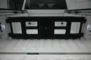 Ram 1500 Classic 2021 4x4 Tradesman 4p. Cabina Doble Estándar 5.5 pies CA Pickup