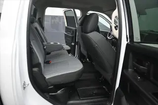 Ram 1500 Classic 2021 4x4 Tradesman 4p. Cabina Doble Estándar 5.5 pies CA Pickup