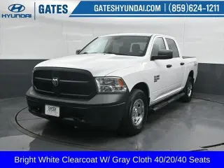 Ram 1500 Classic 2021 4x4 Tradesman 4p. Cabina Doble Estándar 5.5 pies CA Pickup