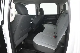 Ram 1500 Classic 2021 4x4 Tradesman 4p. Cabina Doble Estándar 5.5 pies CA Pickup