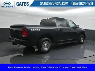 Ram 1500 Classic 2019 4x4 Tradesman 4p. Cabina de Conductor 5.5 pies SBT Camioneta