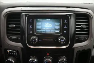 Ram 1500 2016 4x4 Tradesman 4p Camión Cabina Doble 5.5 pies BAS