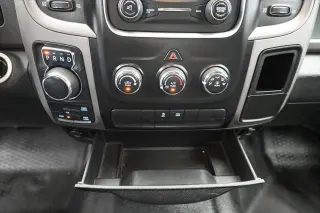 Ram 1500 2016 4x4 Tradesman 4p Camión Cabina Doble 5.5 pies BAS