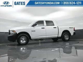 Ram 1500 2016 4x4 Tradesman 4p Camión Cabina Doble 5.5 pies BAS