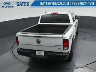 Ram 1500 2016 4x4 Tradesman 4p Camión Cabina Doble 5.5 pies BAS