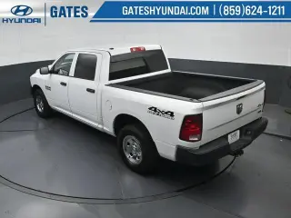 Ram 1500 2016 4x4 Tradesman 4p Camión Cabina Doble 5.5 pies BAS