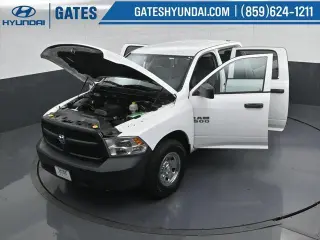 Ram 1500 2016 4x4 Tradesman 4p Camión Cabina Doble 5.5 pies BAS