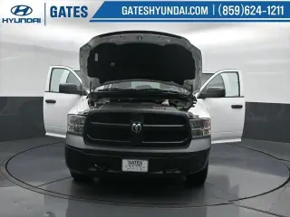Ram 1500 2016 4x4 Tradesman 4p Camión Cabina Doble 5.5 pies BAS
